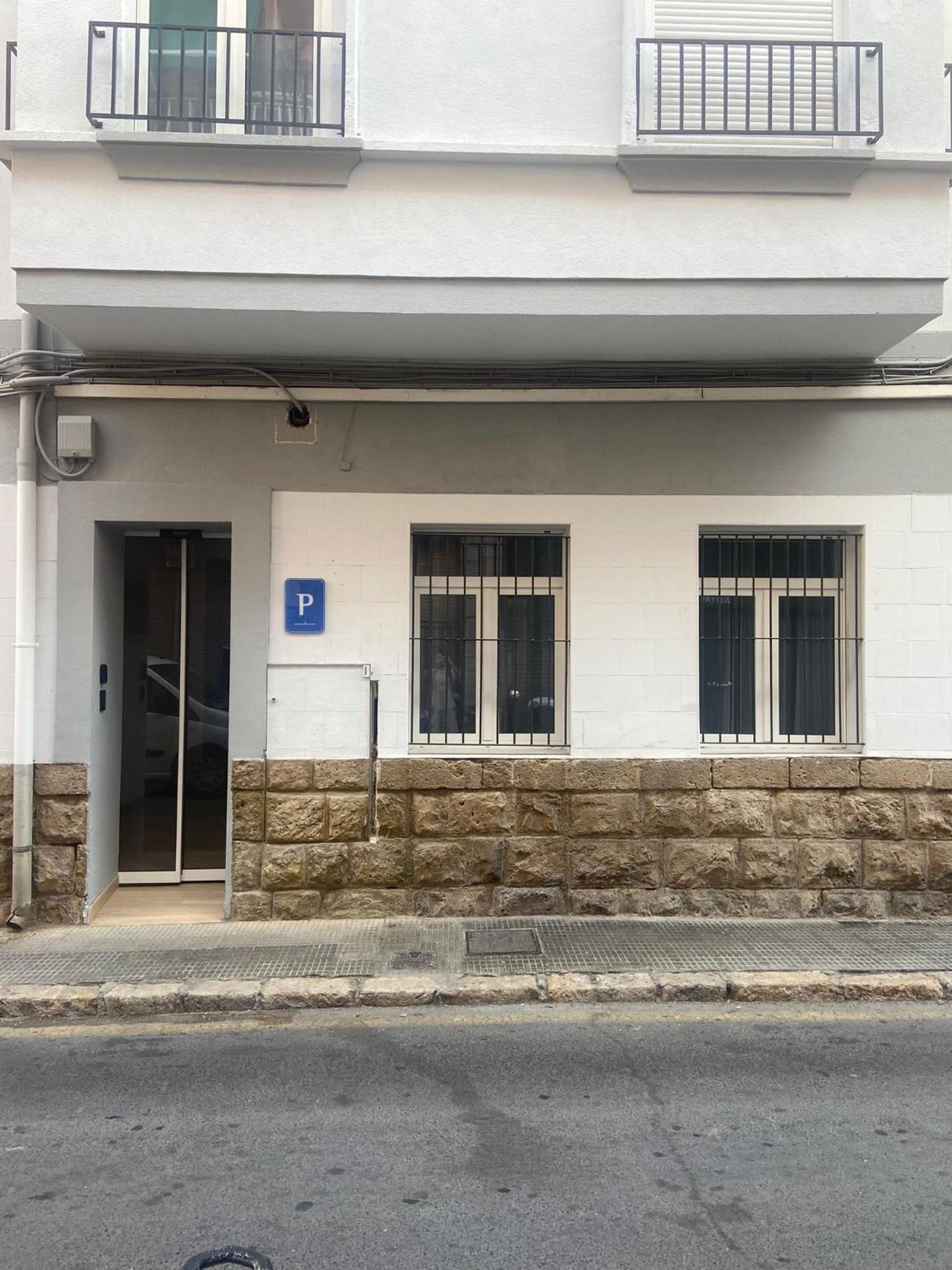 Pension Alicante Bergez エクステリア 写真